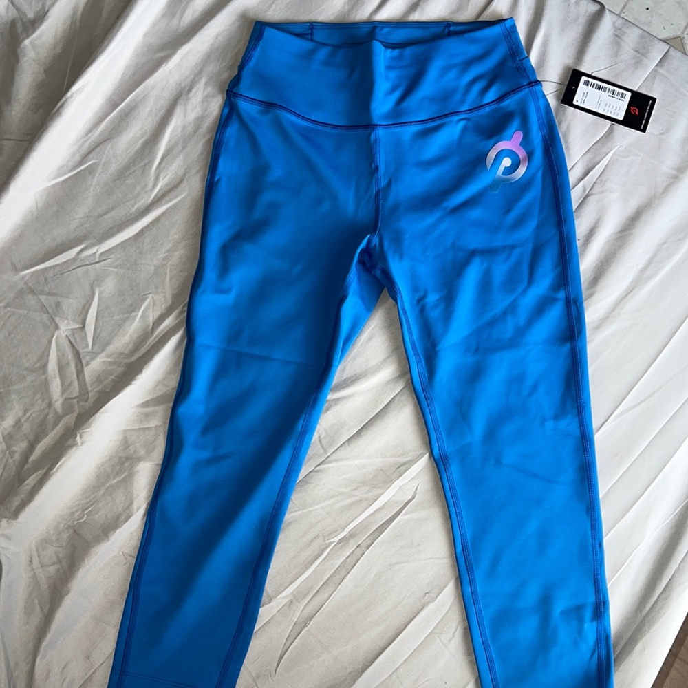 PELOTON MOVE CAPRI LEGGING